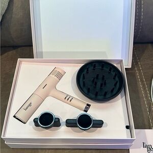 L'ange Le Styliste Luxe Digital Salon Dryer